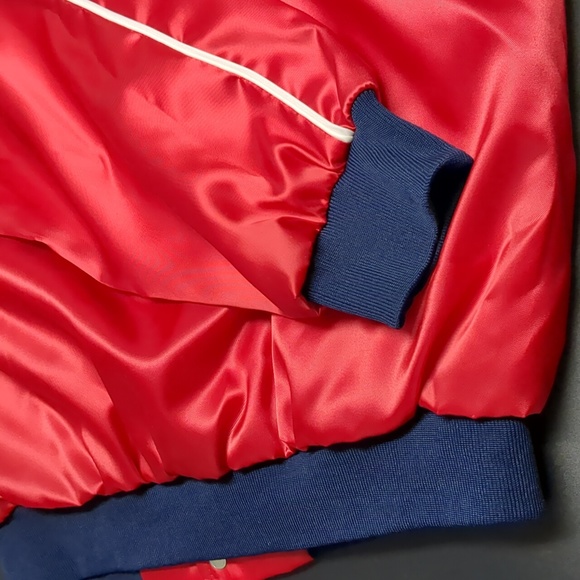 Vintage Budweiser Men's Varsity Snap Button Jacket. - Picture 9 of 10